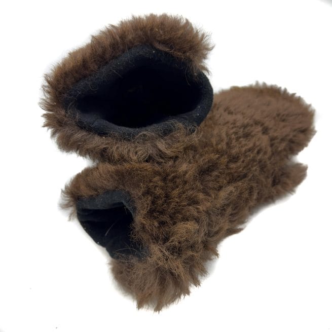 buffalo-fur-mittens-short-cuff