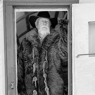 buffalo-fur-jacket 5 