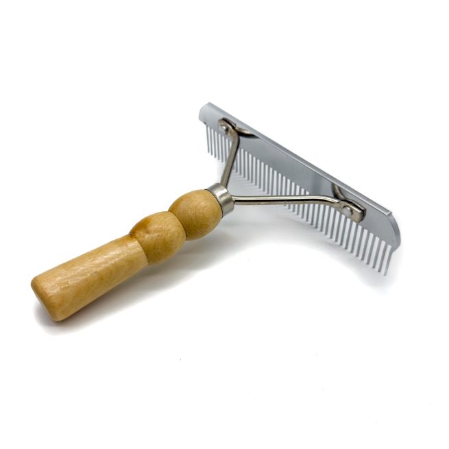 bison-fur-comb
